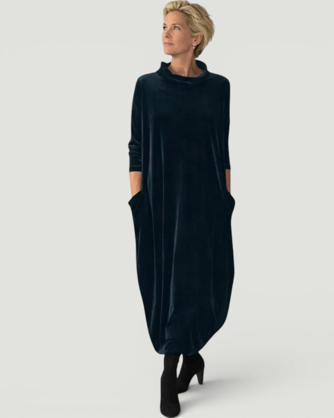 Women's long velvet dress with cowl neckline, three-quarter sleeves and side pockets