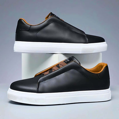 Low-top lace-up sneaker with panelled upper and contrast rubber sole