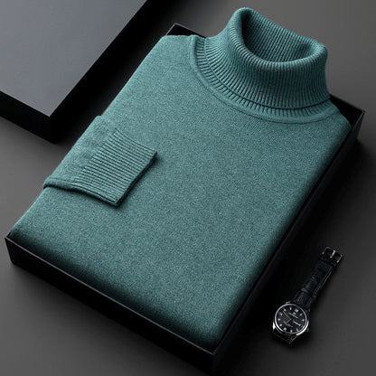 Folded solid turtleneck sweater with ribbed collar and long sleeves