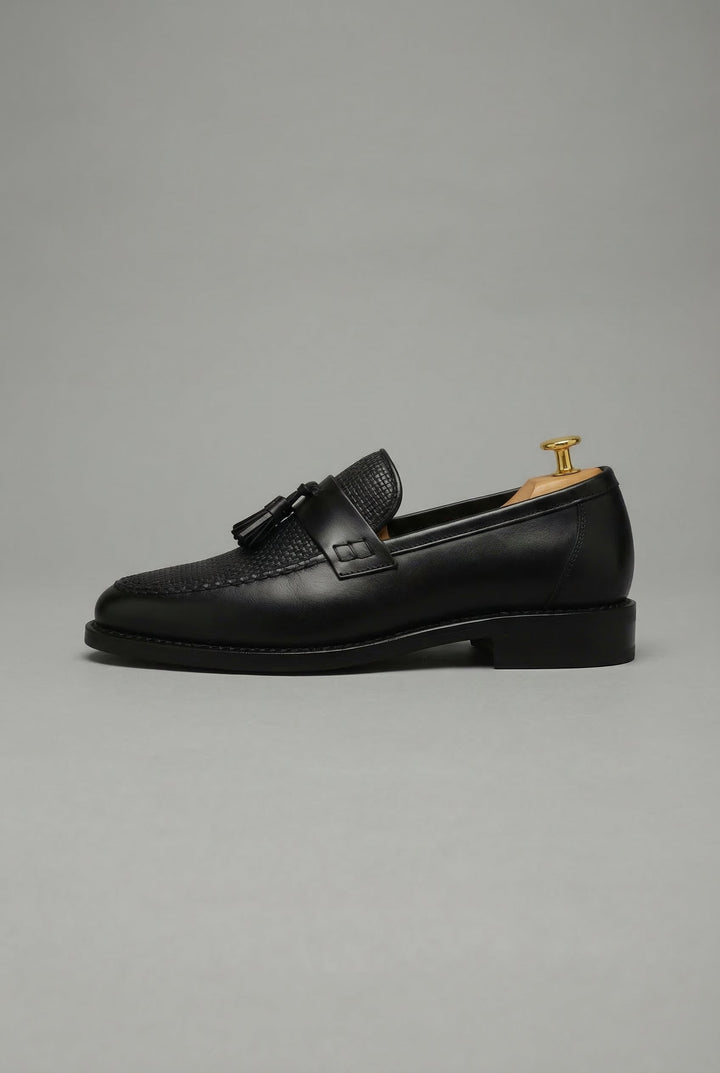 Men's woven tassel loafers with moc toe