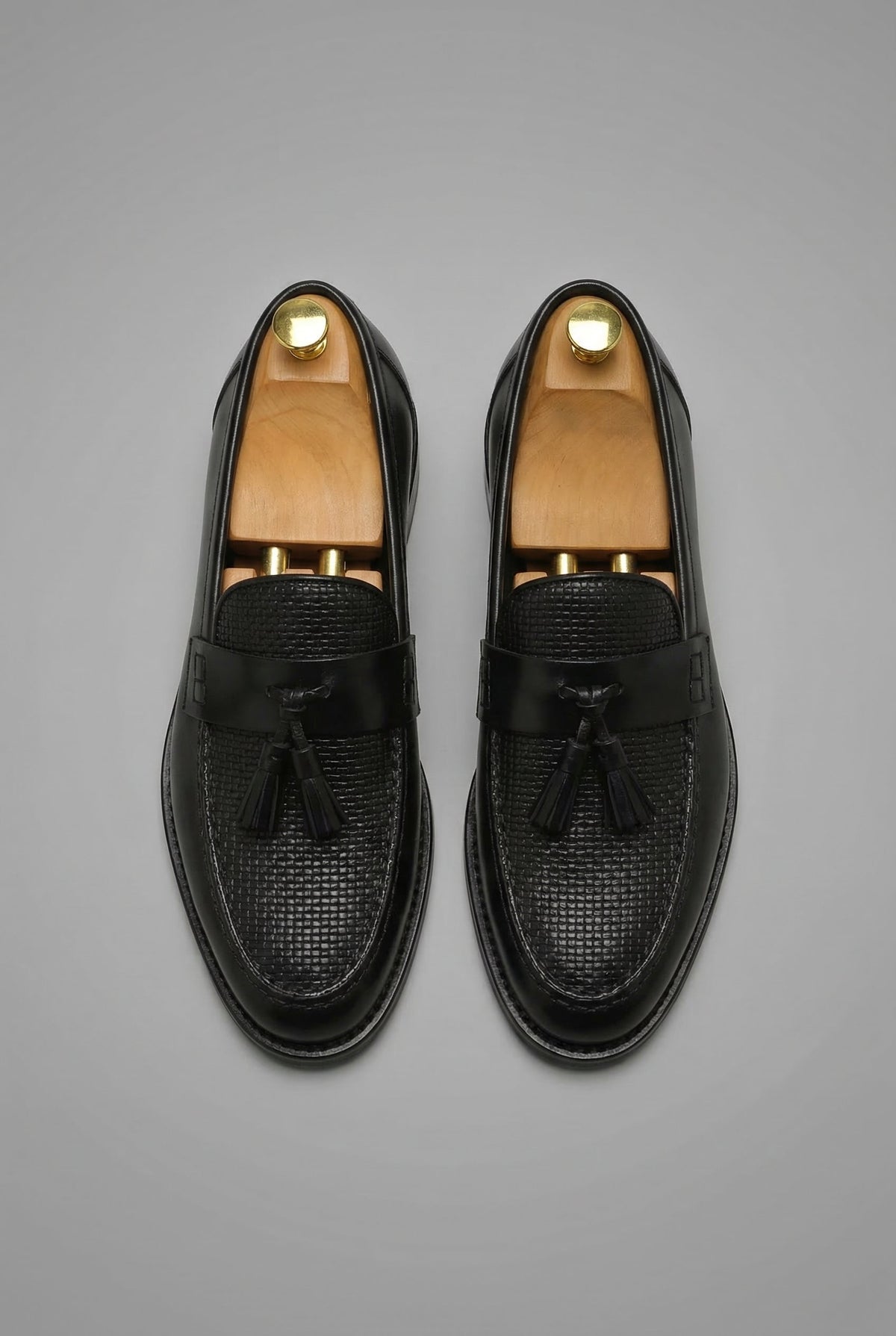 Men's woven tassel loafers with moc toe