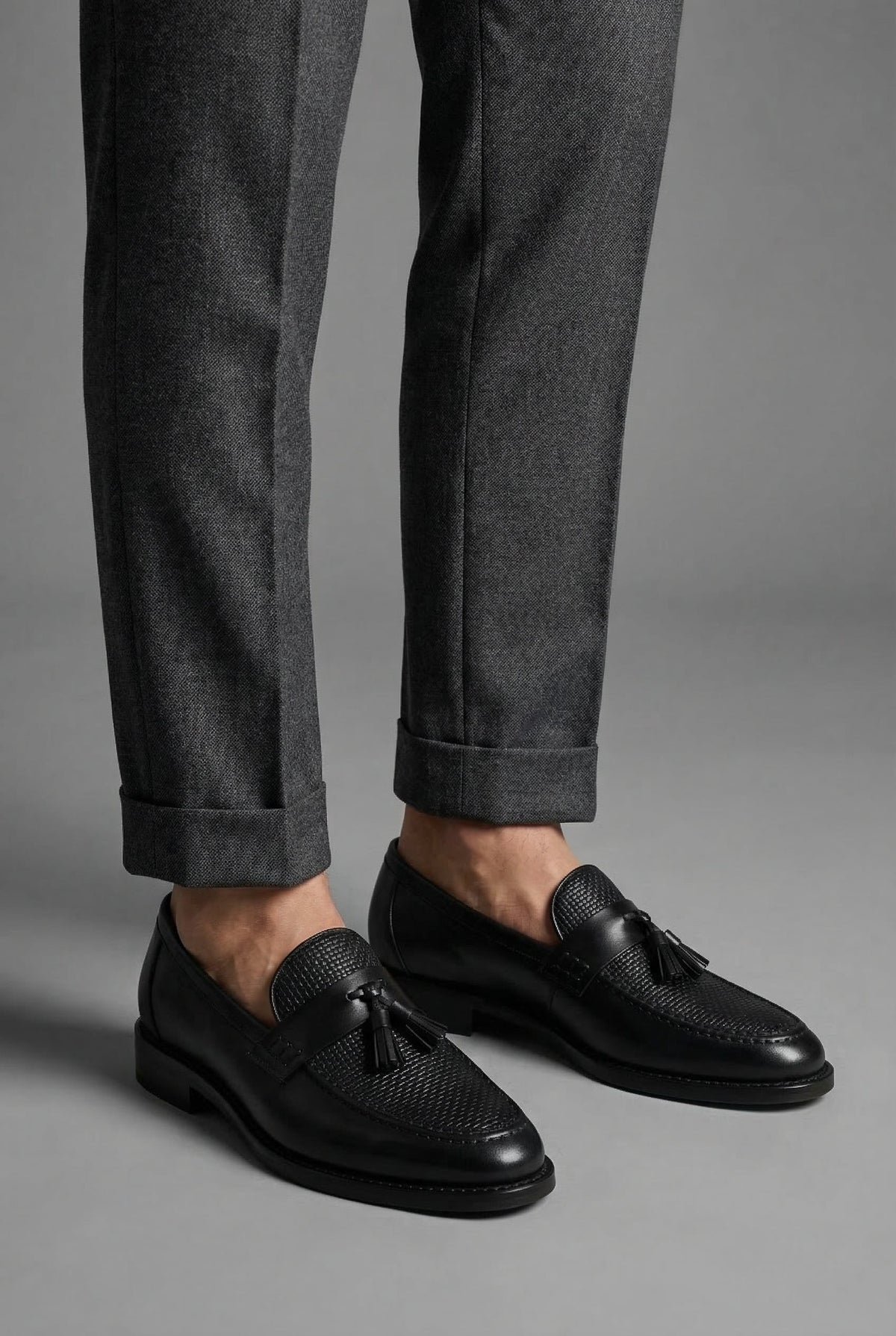 Men's woven tassel loafers with moc toe