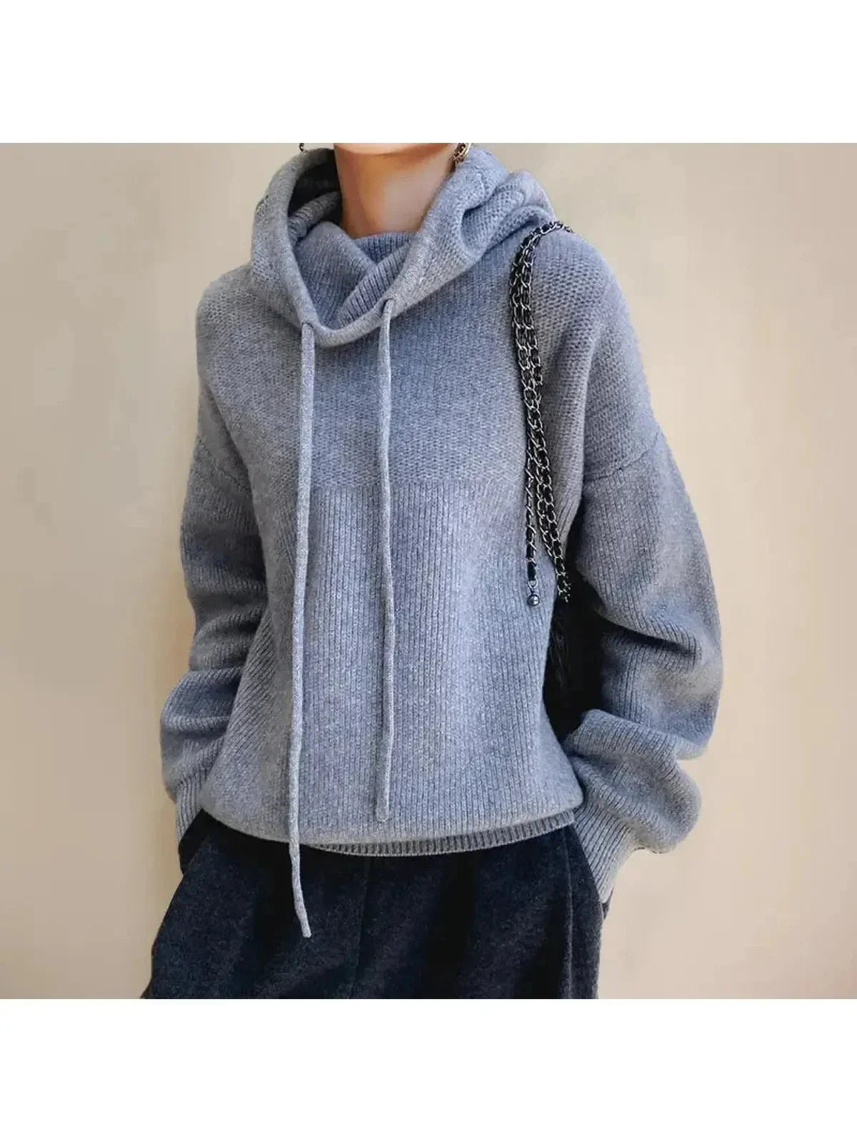 Women's hooded knit sweater with drawstrings and ribbed trims
