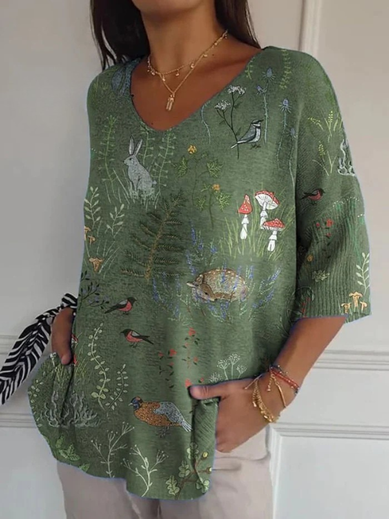 Lyra - Woodland Print Knit Pullover