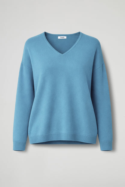 Women's V-neck pullover sweater with ribbed trim