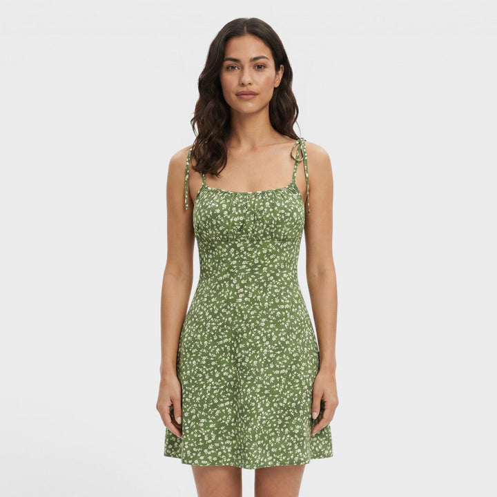 Women's Floral Strappy Short Dress — Spaghetti Strap Lightweight Summer Dress