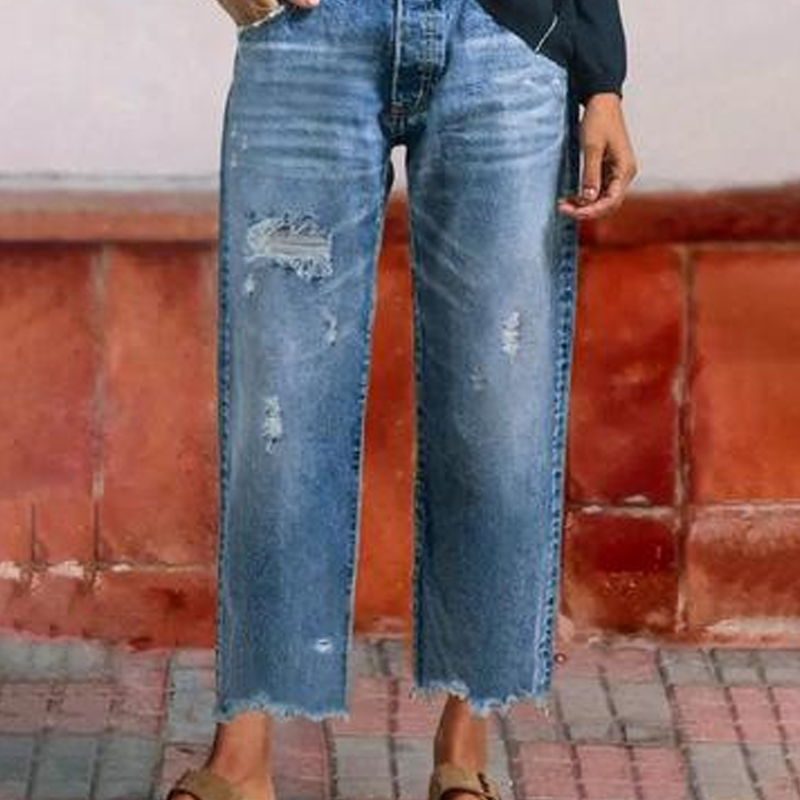 Marisela Retro Cropped Straight Jeans