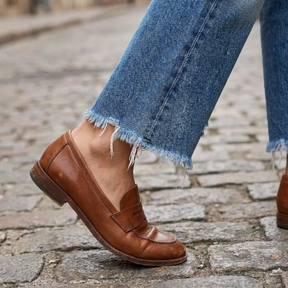 Marisela Retro Cropped Straight Jeans