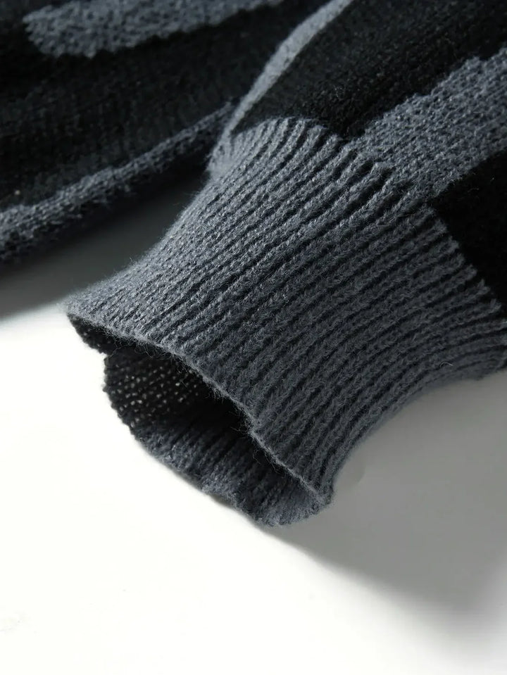 Men's abstract pattern knit sweater with crew neck and long sleeves