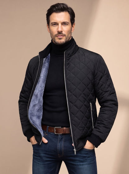 Men's diamond quilted jacket with stand collar, full zip and fleece lining
