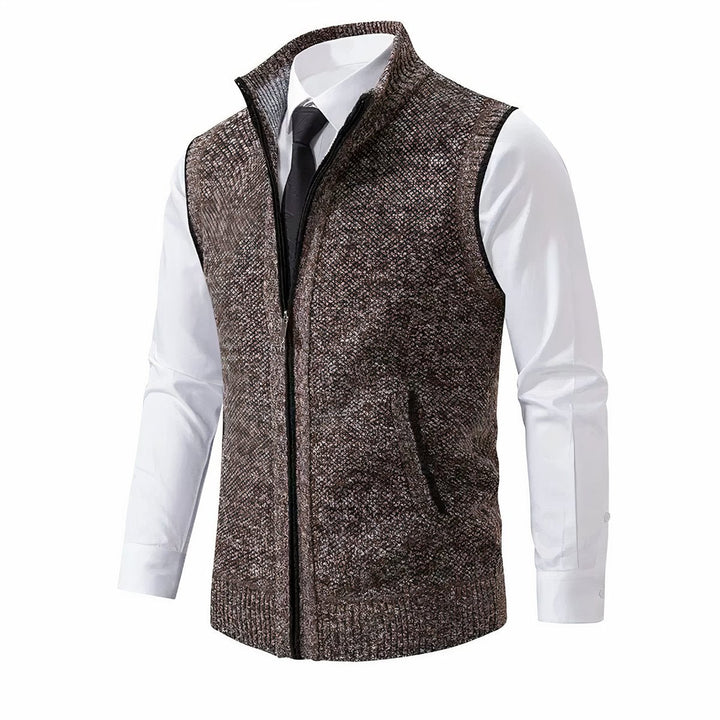 Men's textured knit zip-up cardigan vest with mock neck