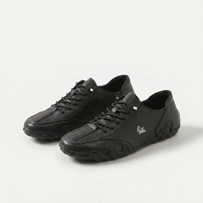 Women's low-top lace-up sneakers with chunky sculpted soles