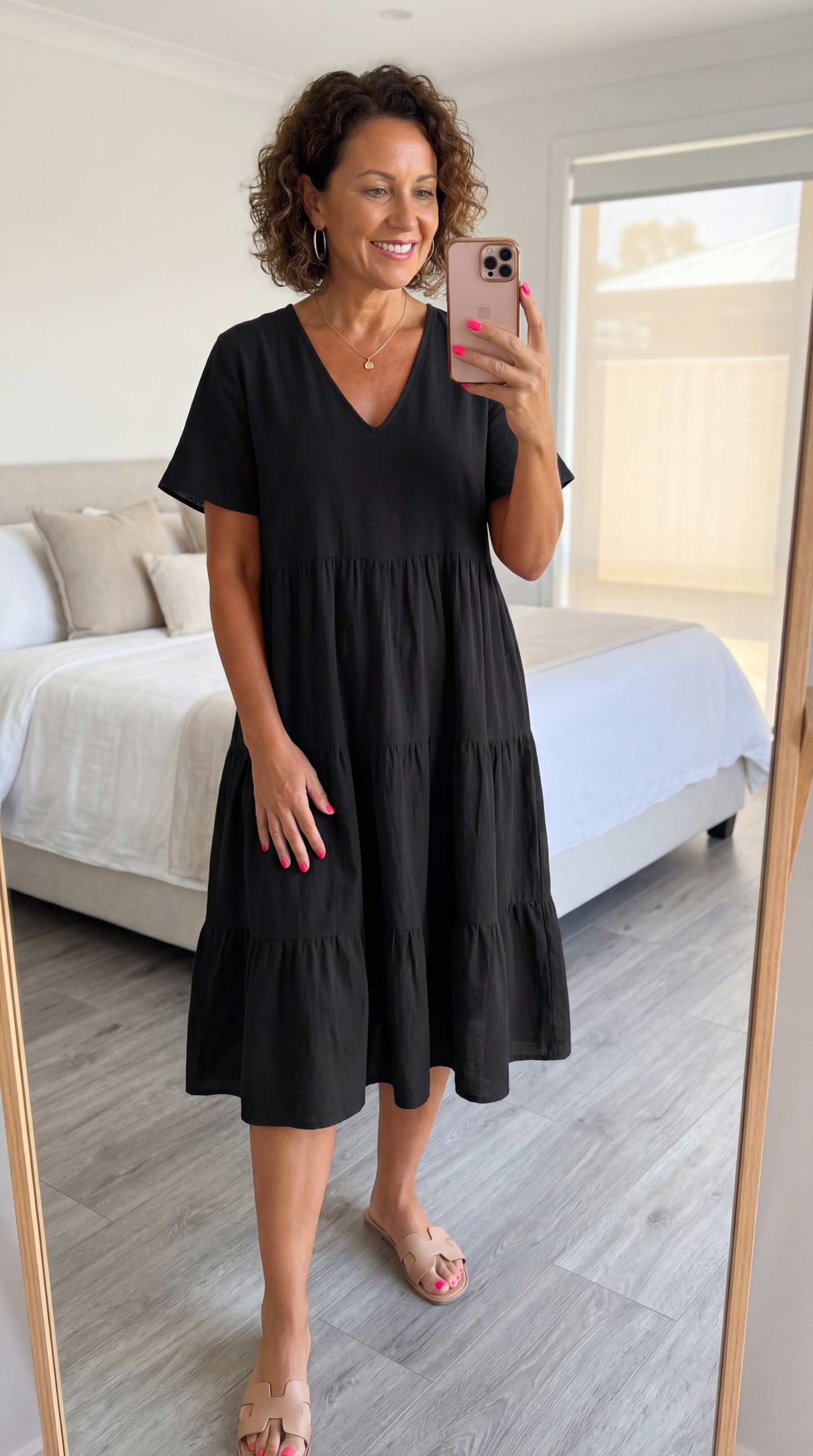 Lila V-Neck Loose Dress
