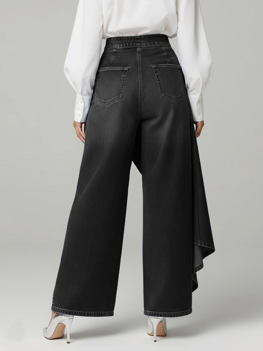 Women's wide-leg jeans with high rise, asymmetric front overlay and button fastening