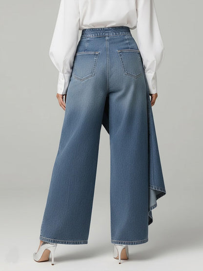 Women's wide-leg jeans with high rise, asymmetric front overlay and button fastening
