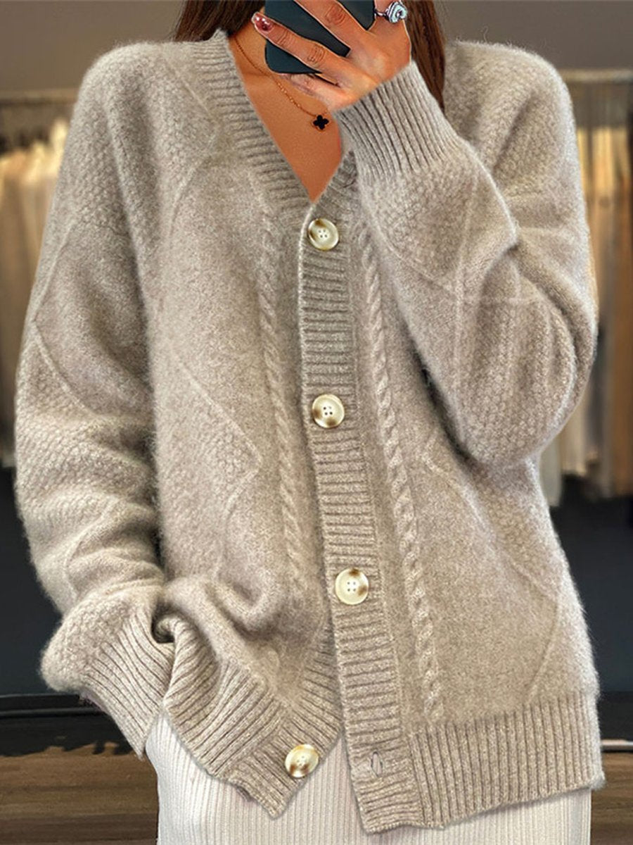Women's V-neck cable knit cardigan with buttons and long sleeves