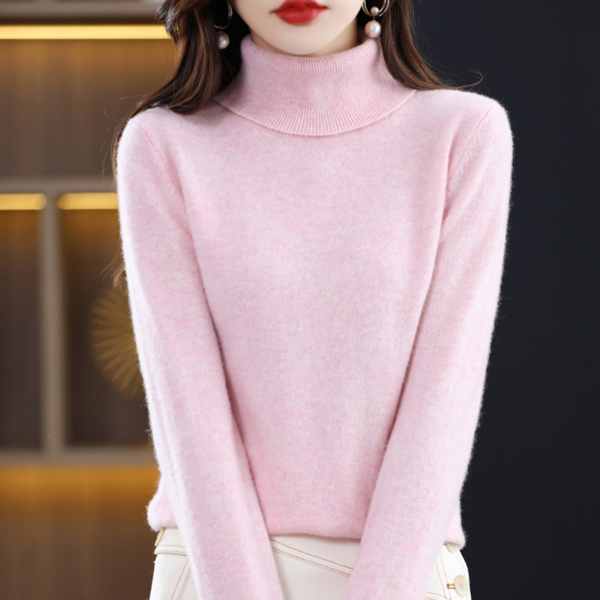 Women's long-sleeve turtleneck sweater with ribbed collar and cuffs