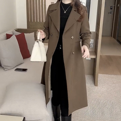 Women's long double-breasted coat with lapel collar and long sleeves