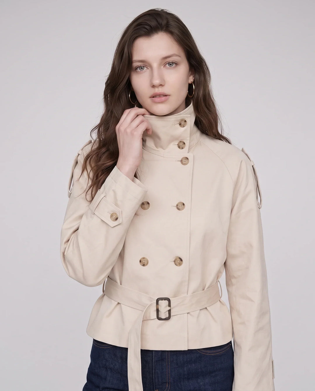 Women's short belted trench jacket with high collar and double-breasted buttons