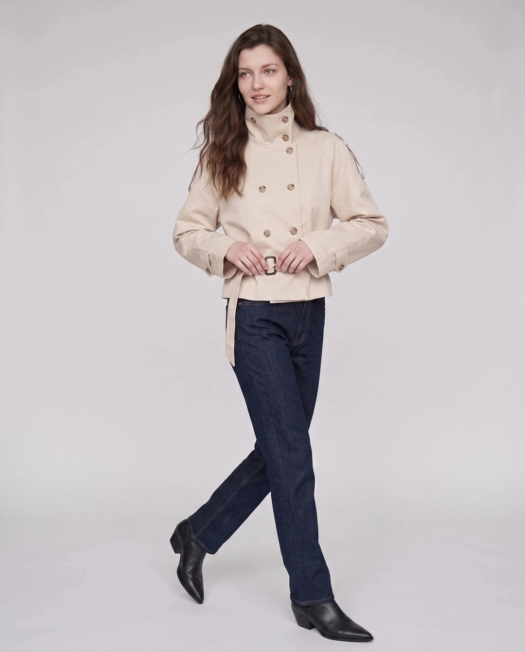 Women's short belted trench jacket with high collar and double-breasted buttons