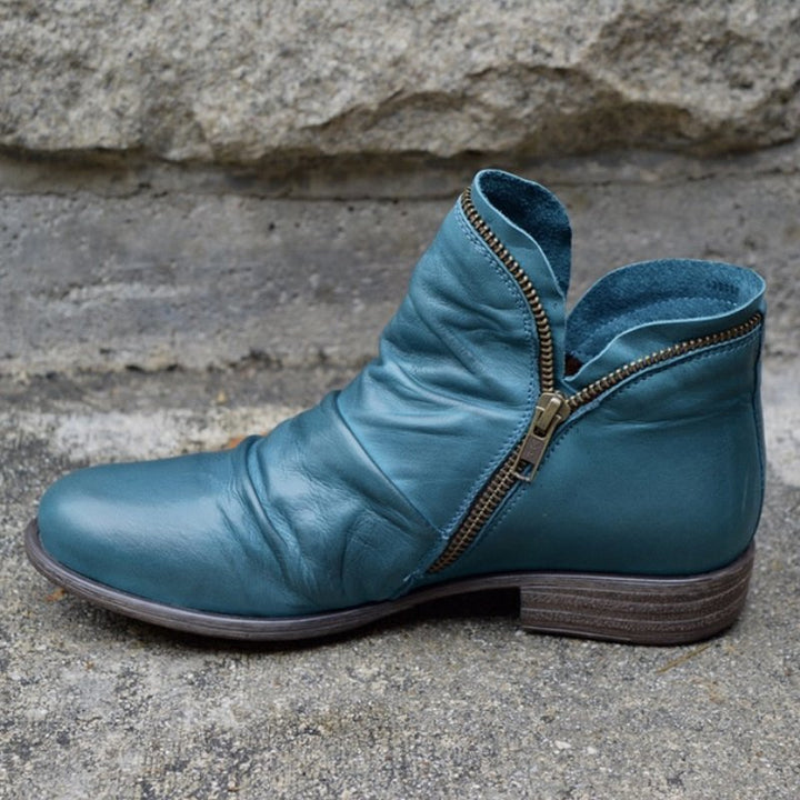 Women's ruched ankle boots with side zipper and low heel