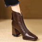 Bottines femme à bout amande et talon bloc moyen, à enfiler
