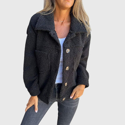 Women's textured button jacket with wide collar and front patch pockets
